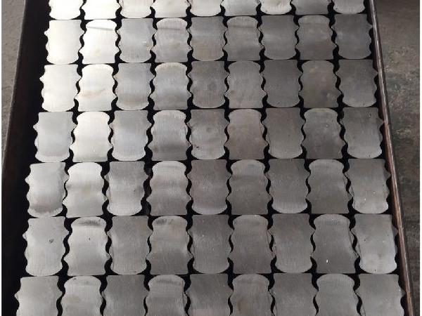 在进行选择异型钢的时候应该注意哪些事项